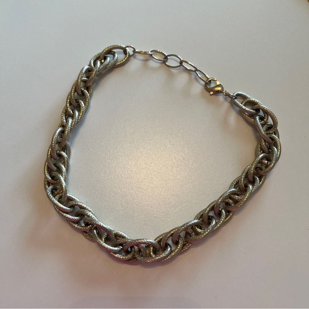 Good link necklace